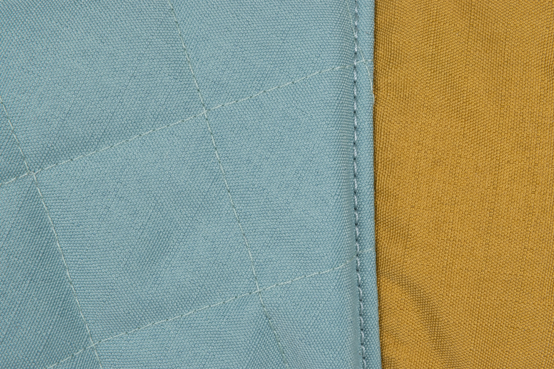 Stumptown™ Quilted Dog Coat